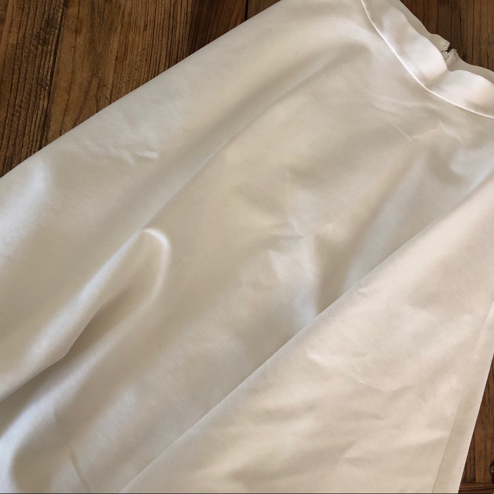 Banana Republic White Skirt